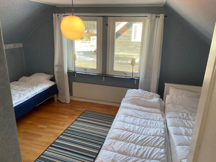 Familjevaenligt Hus Naera Isaberg! Villa Hestra Exteriör bild
